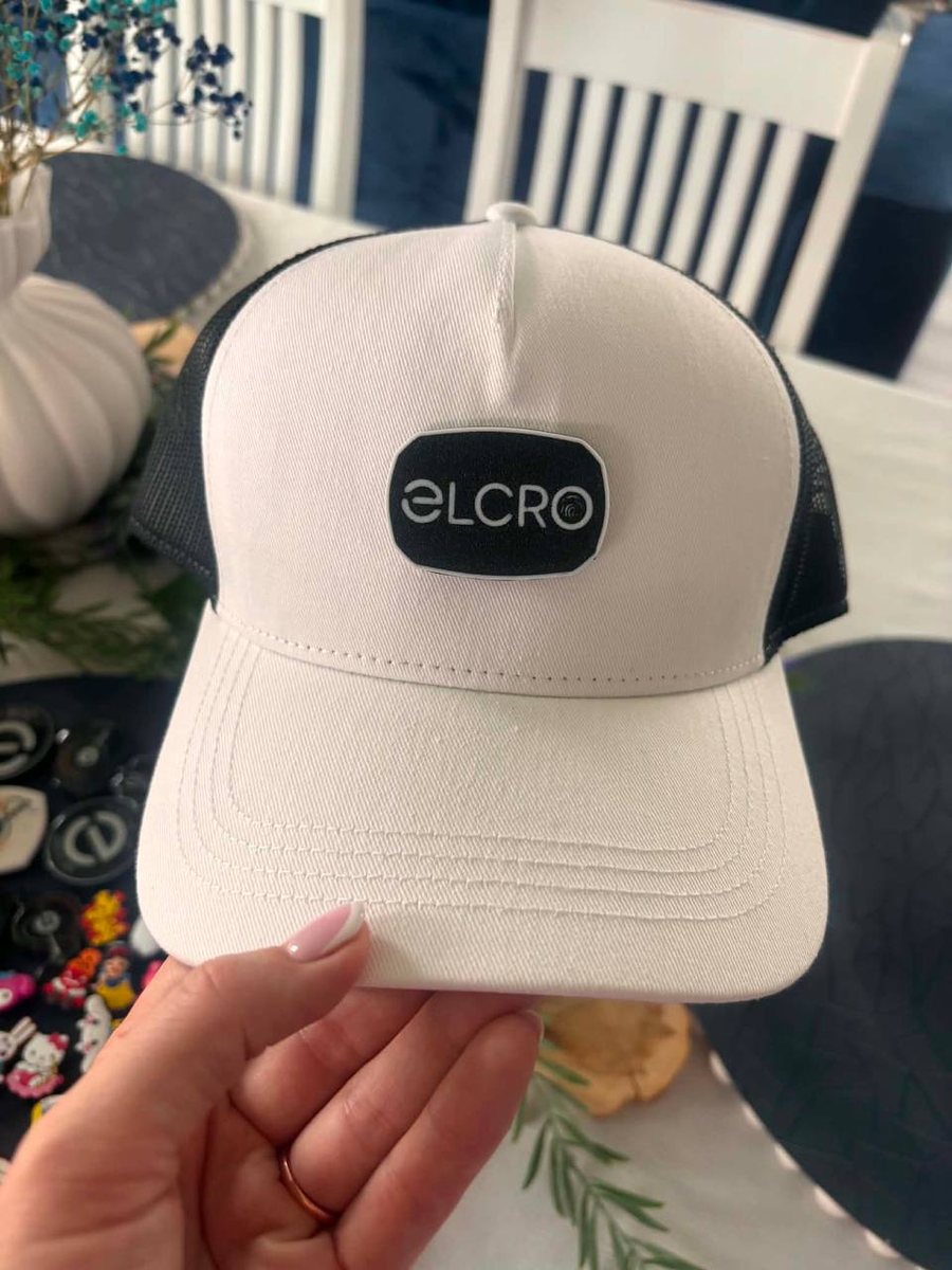 ELCRO embleem valgel trucker-mütsil